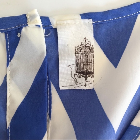 Francesca’s Collections Chevron Boatneck Blouse - Picture 6 of 7